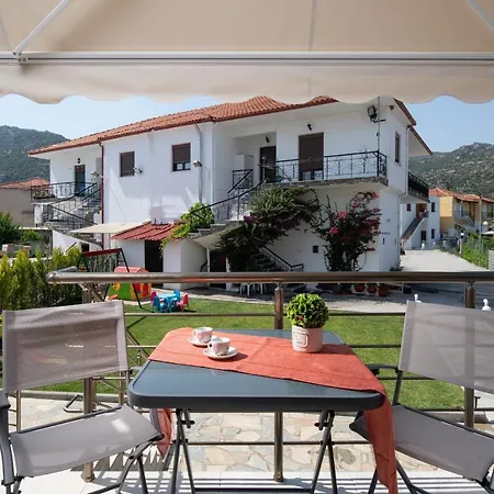 Stavroula's Paradise House Ξενοδοχείο με διαμερίσματα Συκιά