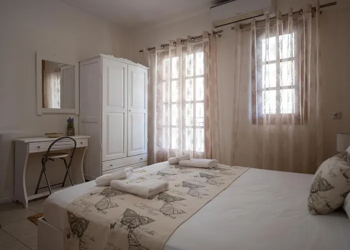 Stavroula's Paradise House 3* סיקיה