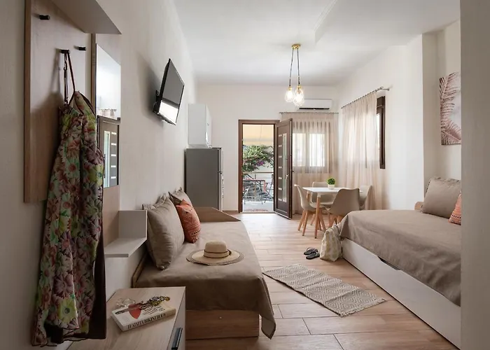 Stavroula's Paradise House מלון דירות