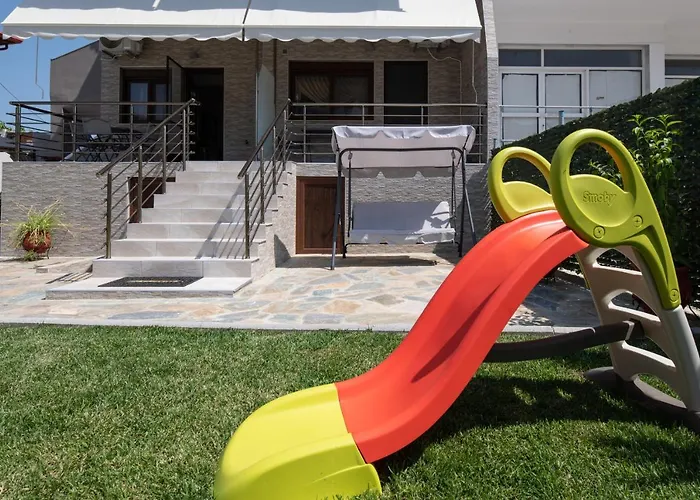 Stavroula's Paradise House מלון דירות 3*