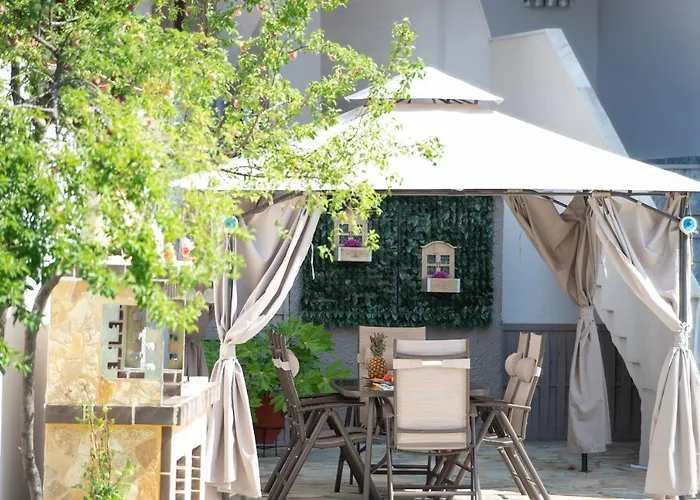 מלון דירות Stavroula's Paradise House סיקיה