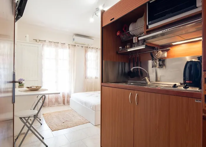 Stavroula's Paradise House סיקיה