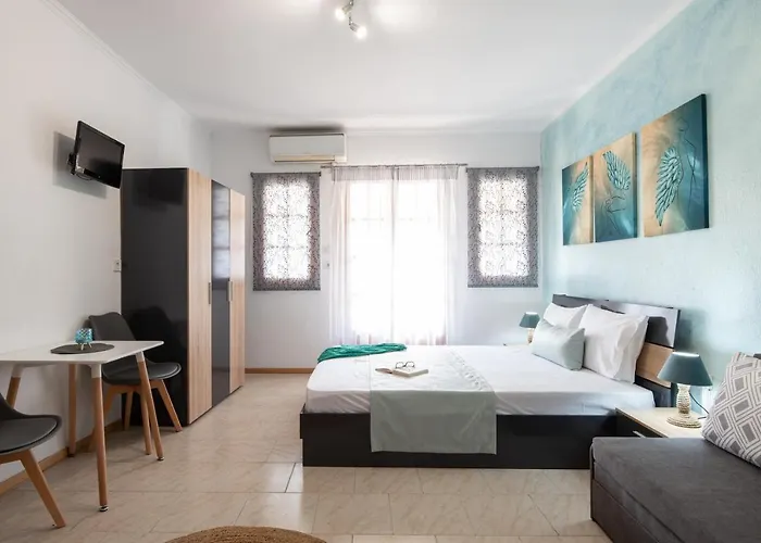 Stavroula's Paradise House 3* סיקיה