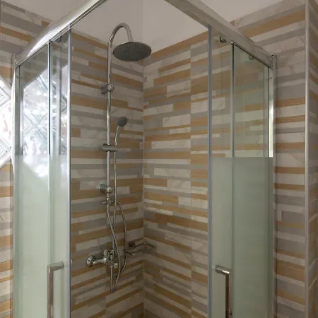 Aparthotel Stavroula's Paradise House 3*
