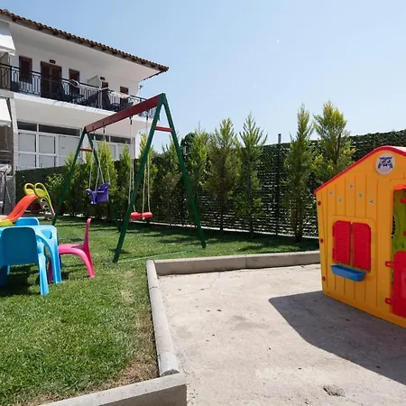 Aparthotel Stavroula's Paradise House