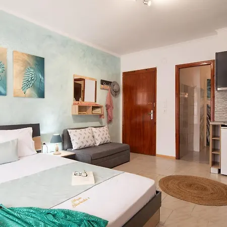 Aparthotel Stavroula's Paradise House 3*