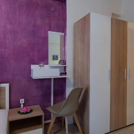 Aparthotel Stavroula's Paradise House